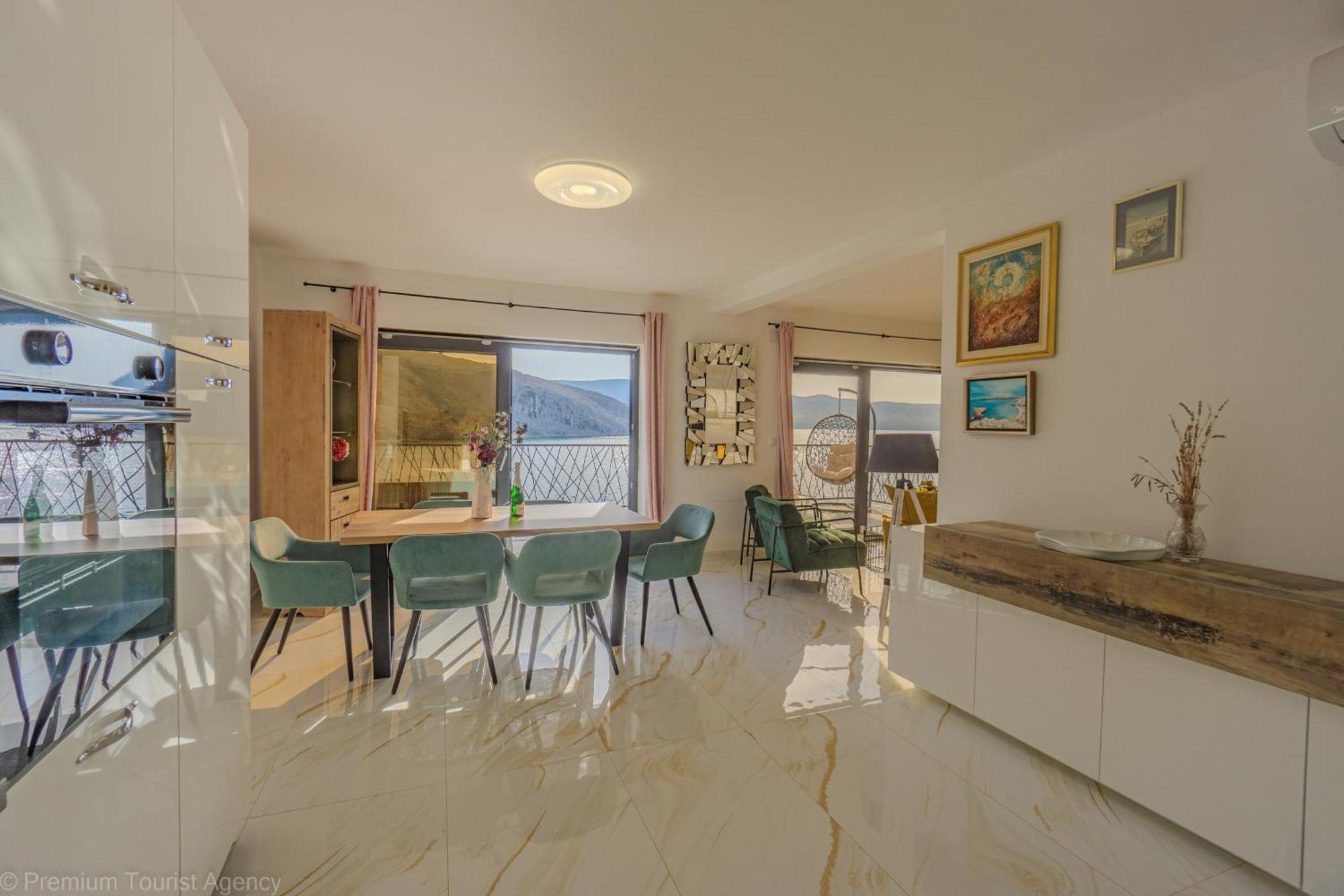 Ivica Super Comfortable, Newly Furnished In A Location Appartamento *