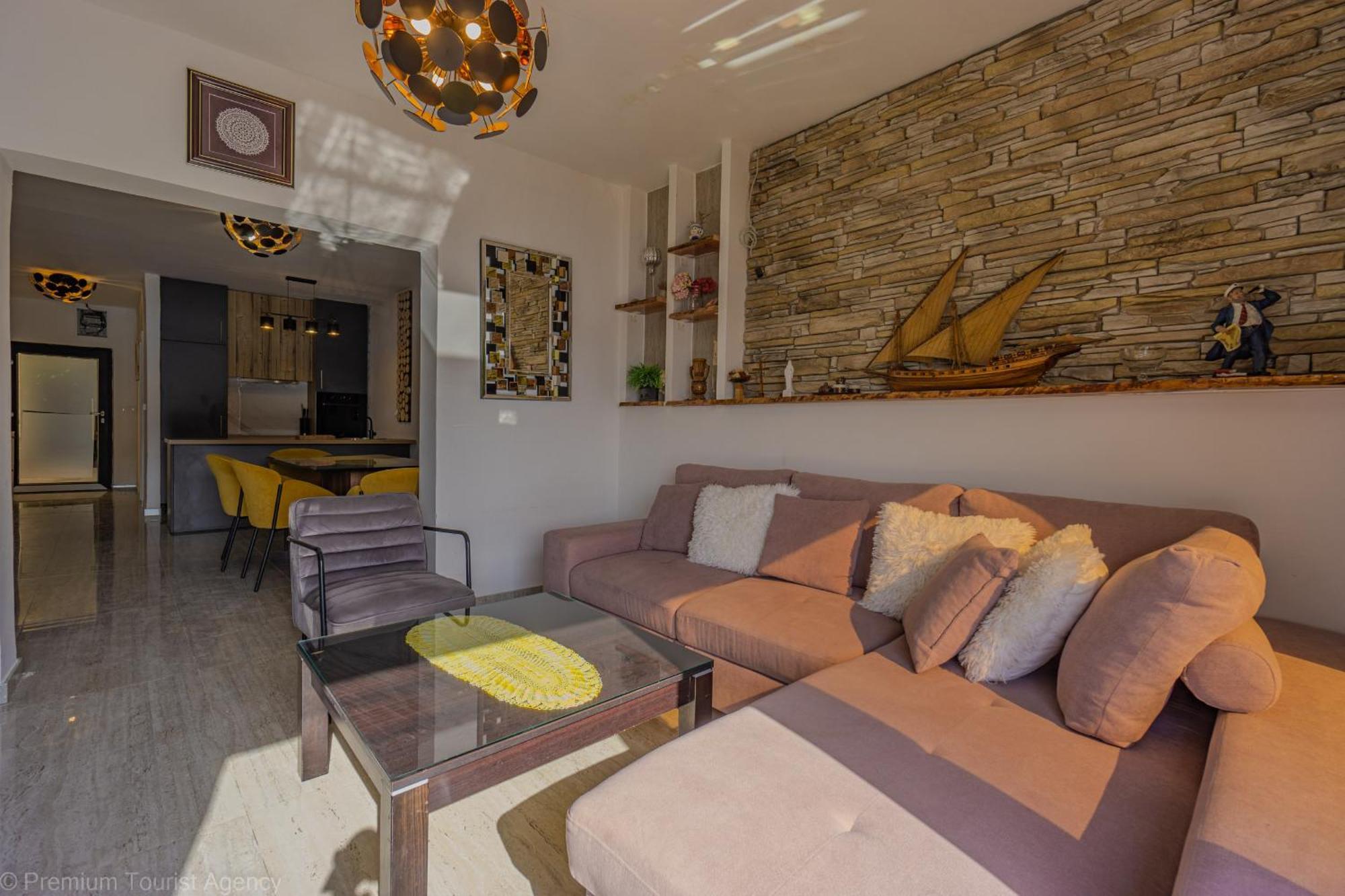 Appartamento Ivica Super Comfortable, Newly Furnished In A Location *