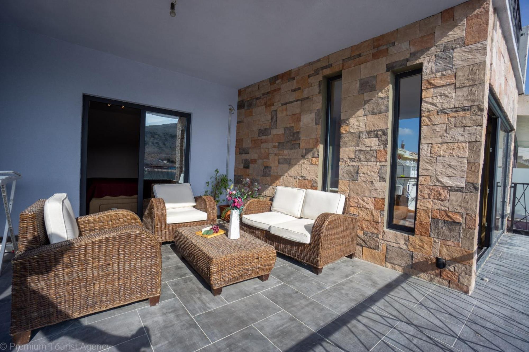 Ivica Super Comfortable, Newly Furnished In A Location *
